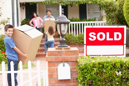 Free quote policy for a move in a busy central London location
